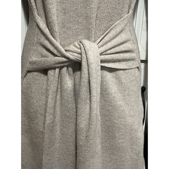 Toccin Stevie Tie-Front Dress Size Small. - Picture 8 of 11